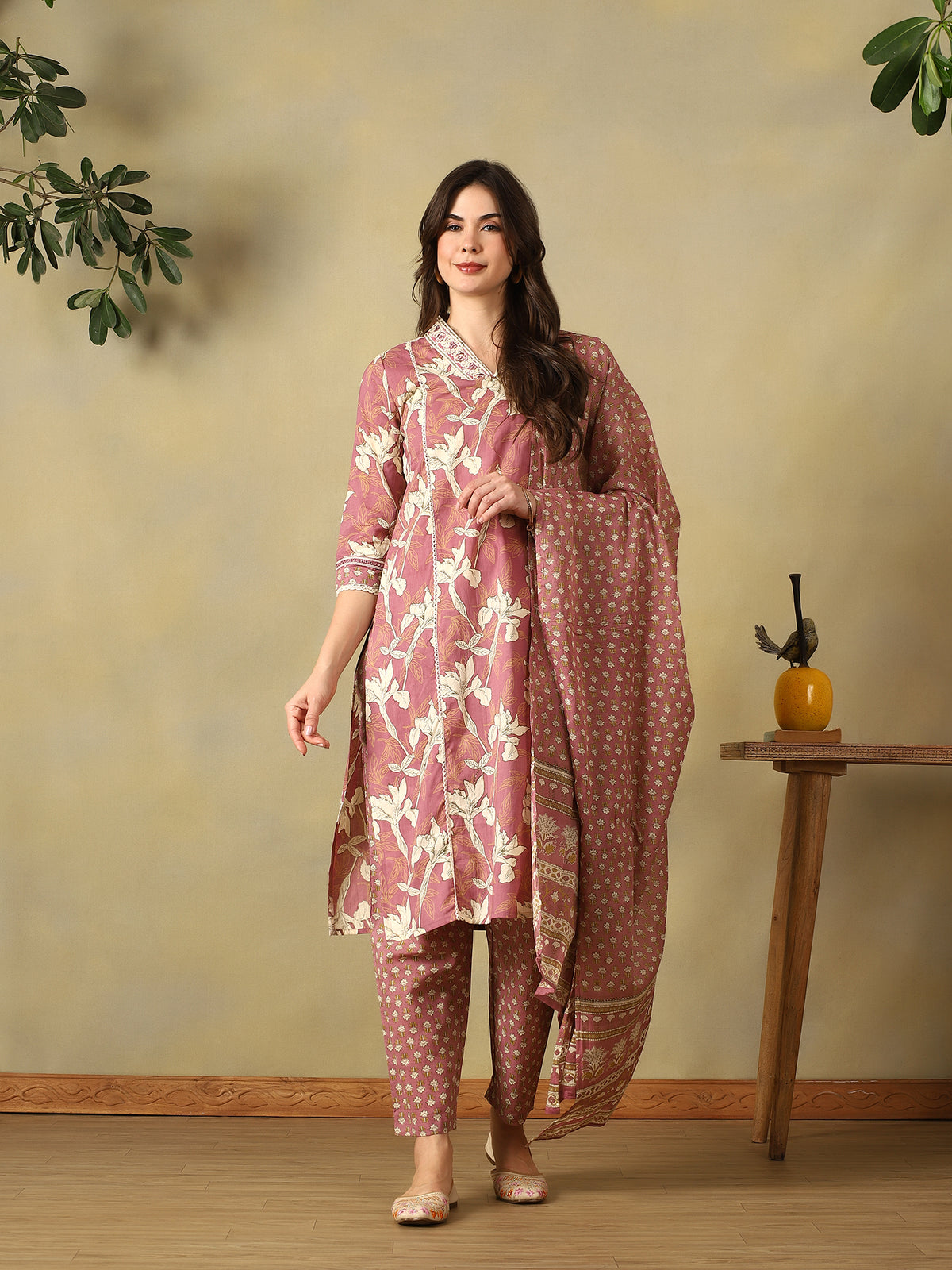 Mamicha Mauve Ethnic Set