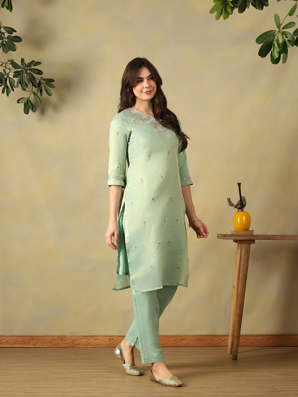 Mamicha Green Kurta Set