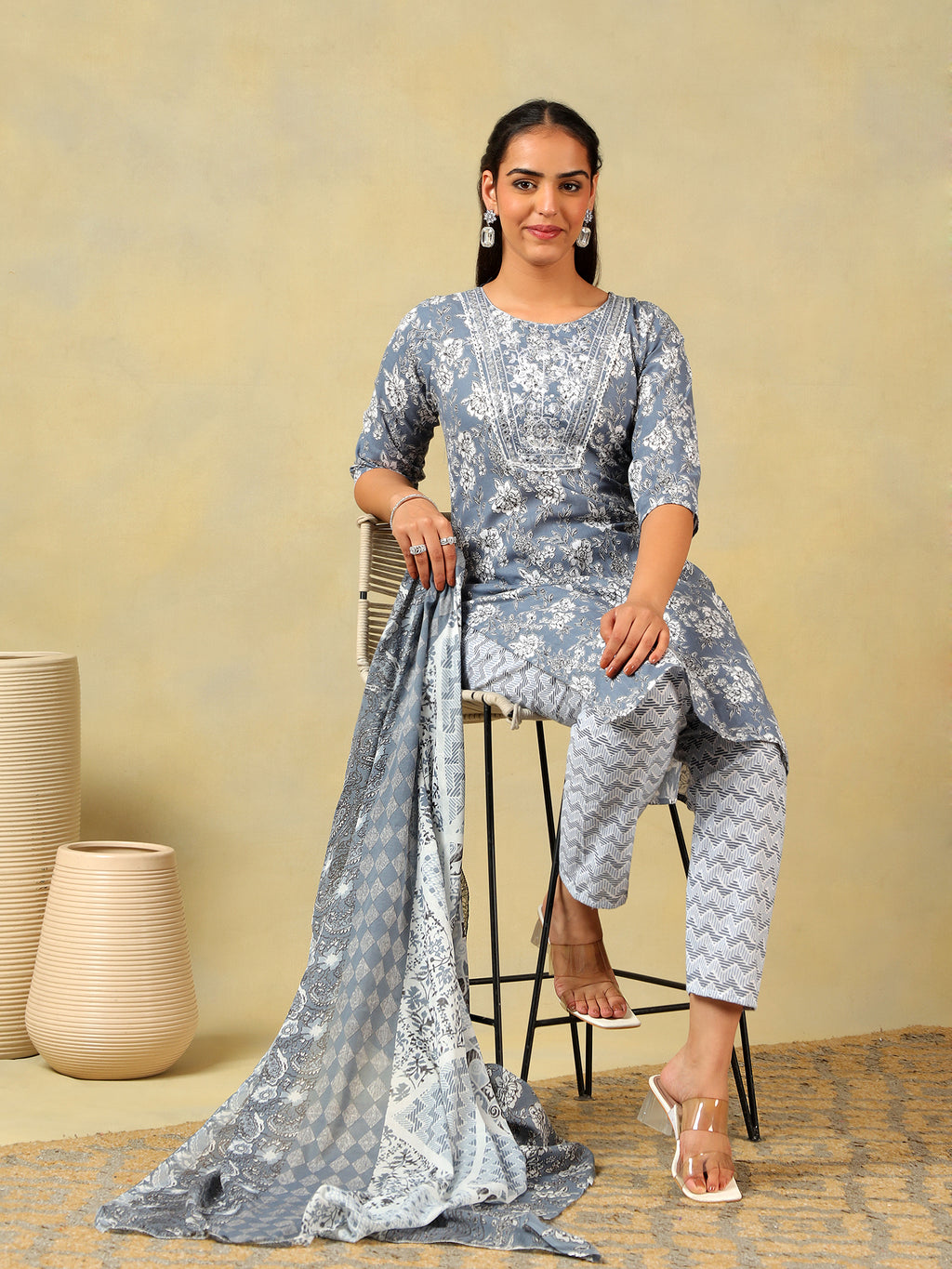 Advika Slate Floral Bloom Kurta Set