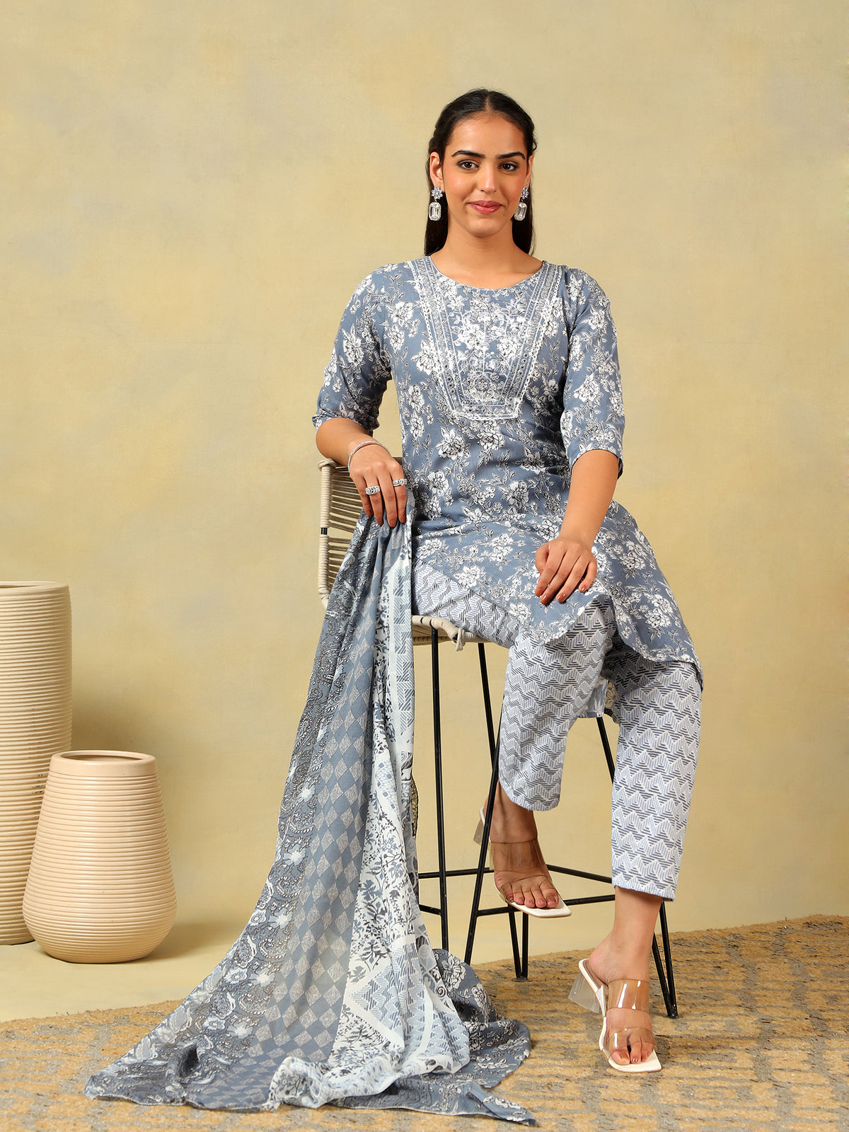Advika Slate Floral Bloom Kurta Set