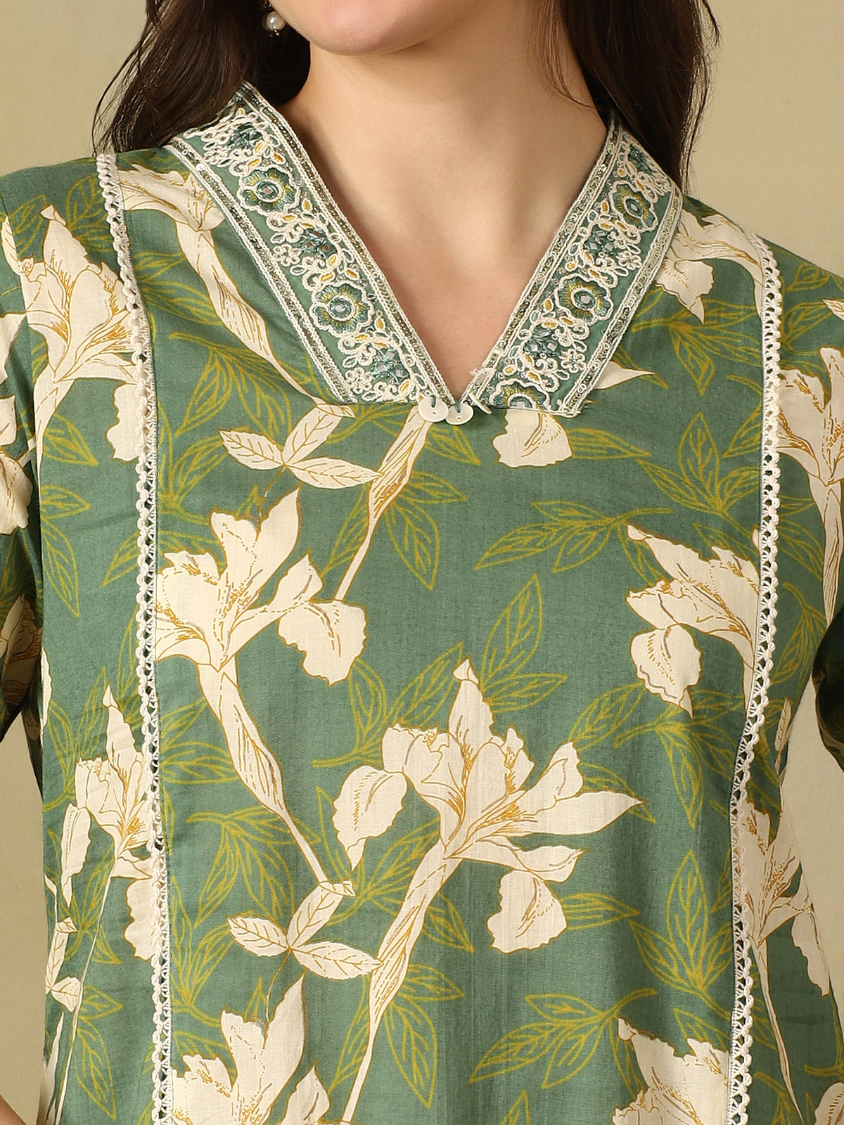 Mamicha Green Ethnic Set