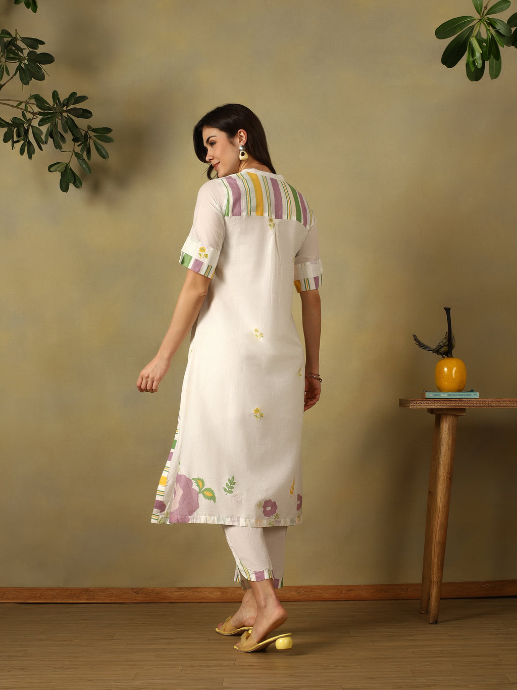 Mamicha White Kurta Set