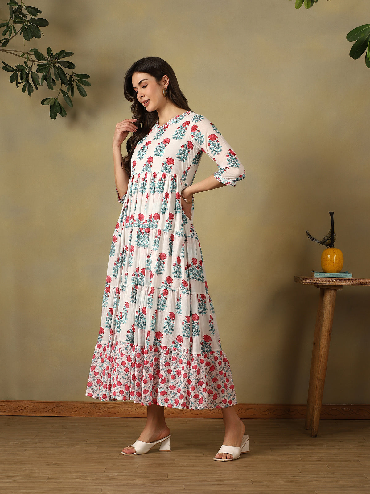Mamicha white Gown