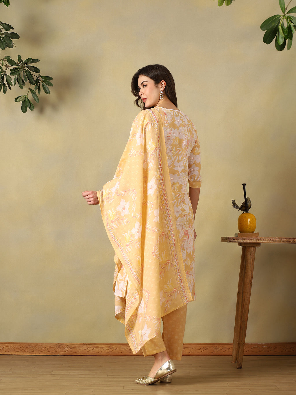 Mamicha Mustard Ethnic Set