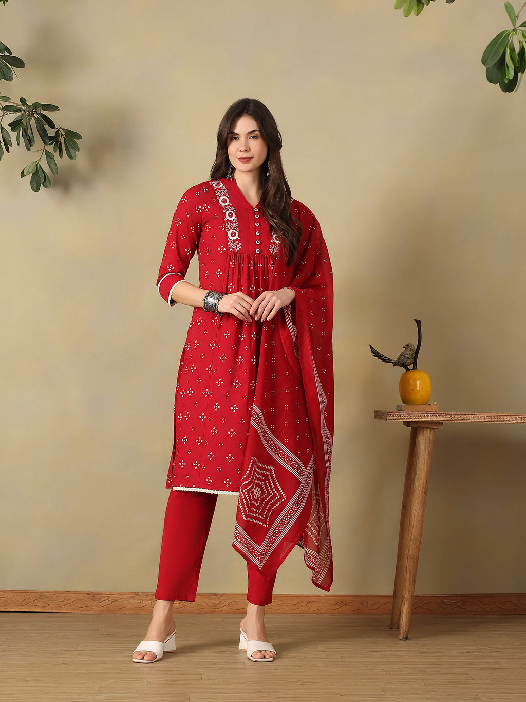 Mamicha Red Ethnic Set