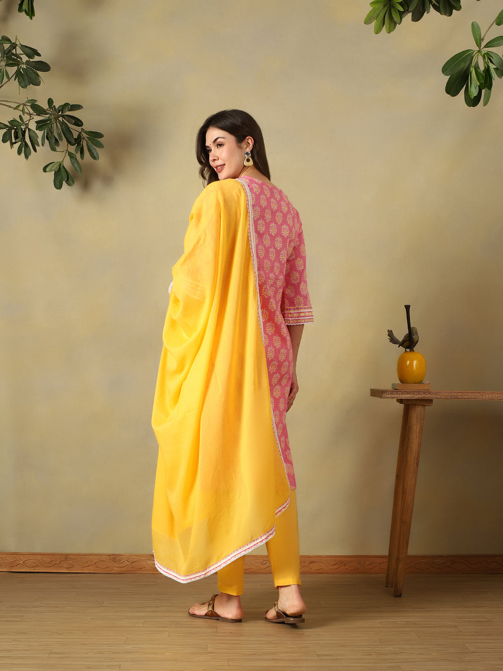 Mamicha Pink Ethnic Set
