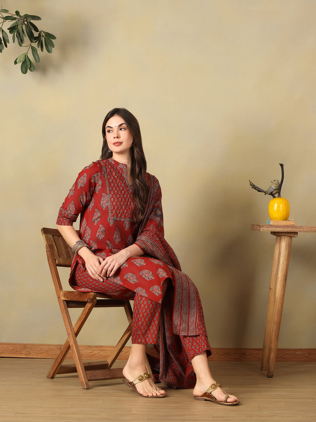 Mamicha Red Ethnic Set