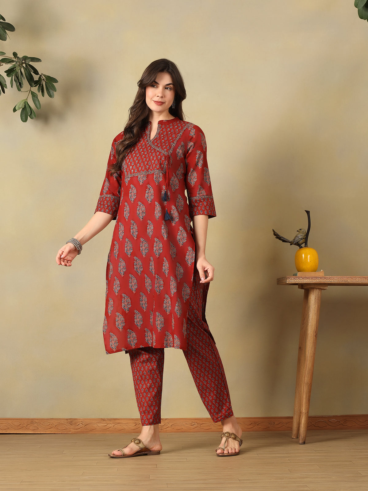 Mamicha Red Ethnic Set