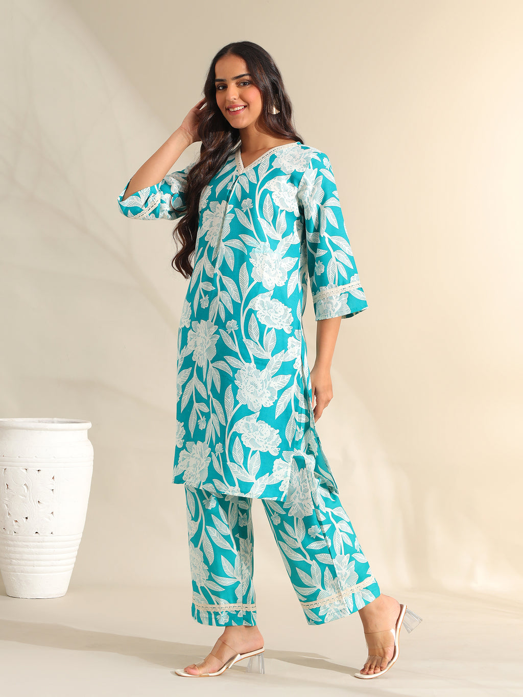 Kavya Deep Sea Floral Kurta Set
