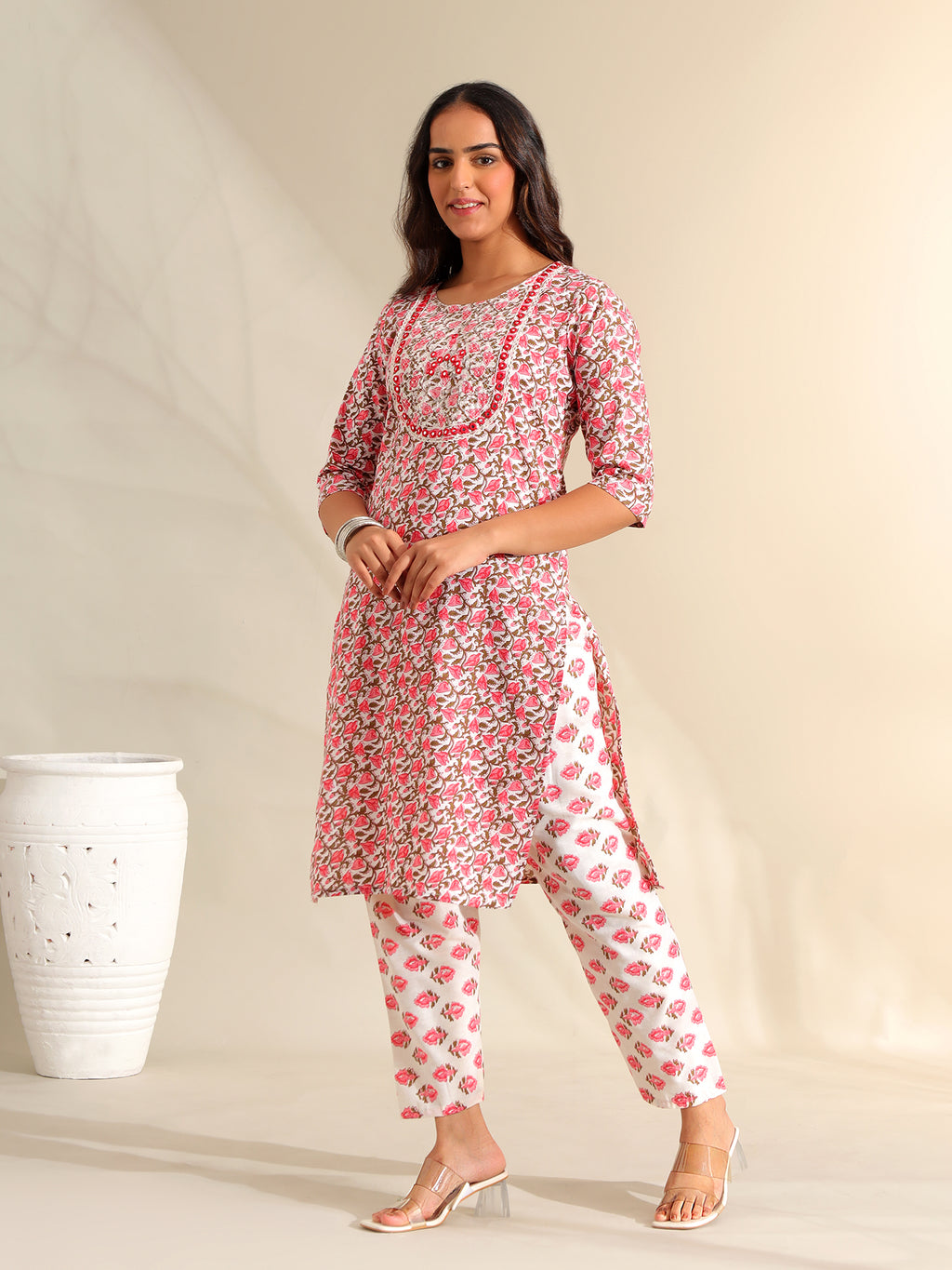 Avni Floral Booti Block Print Kurta Set