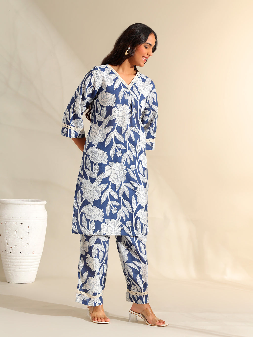 Meera Indigo Bloom Kurta Set