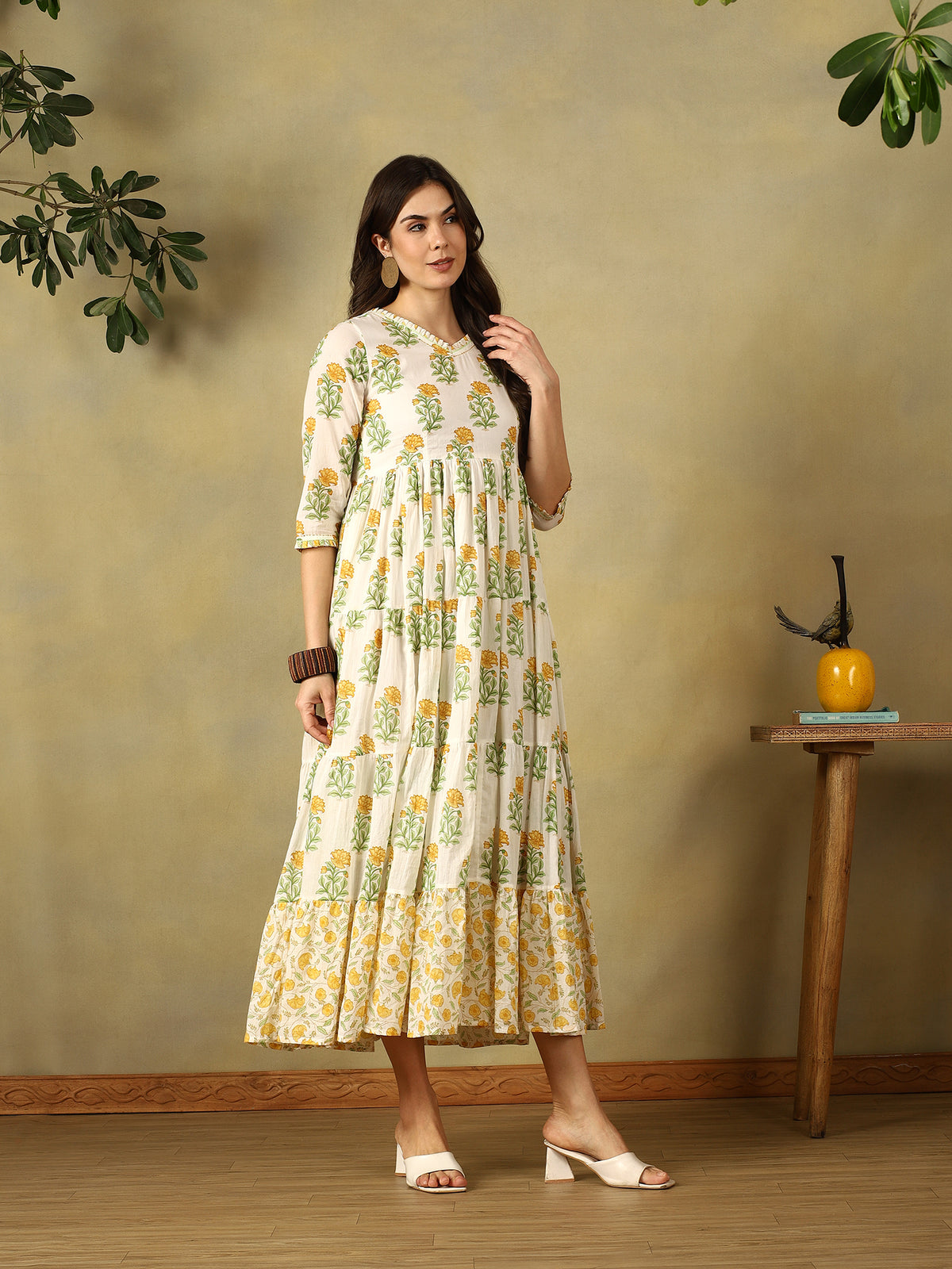 Mamicha white Gown