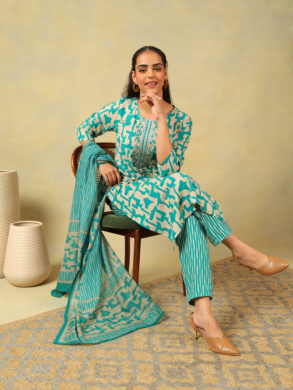 Amishi Teal Abstract Suit Set