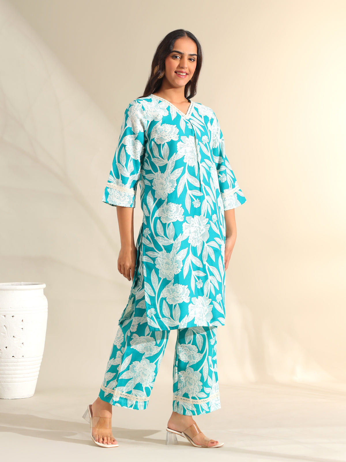 Kavya Deep Sea Floral Kurta Set