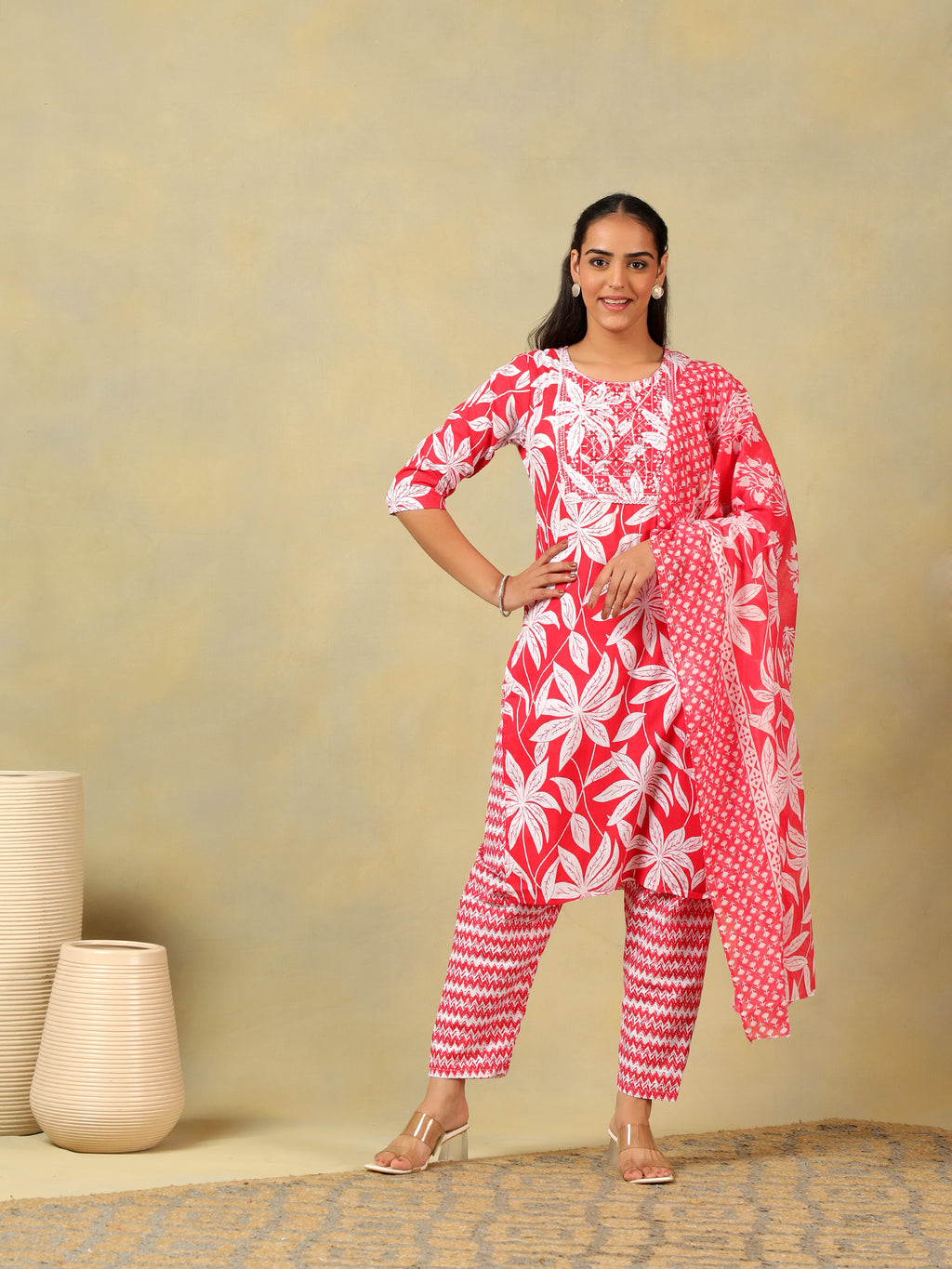 Saanjh Lily Floral Motif Kurta Set