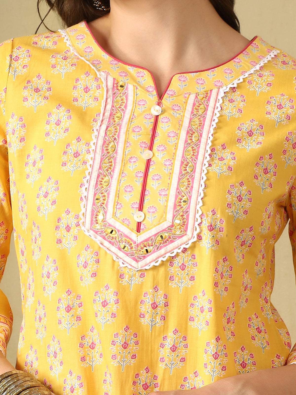 Mamicha Mustard Ethnic Set
