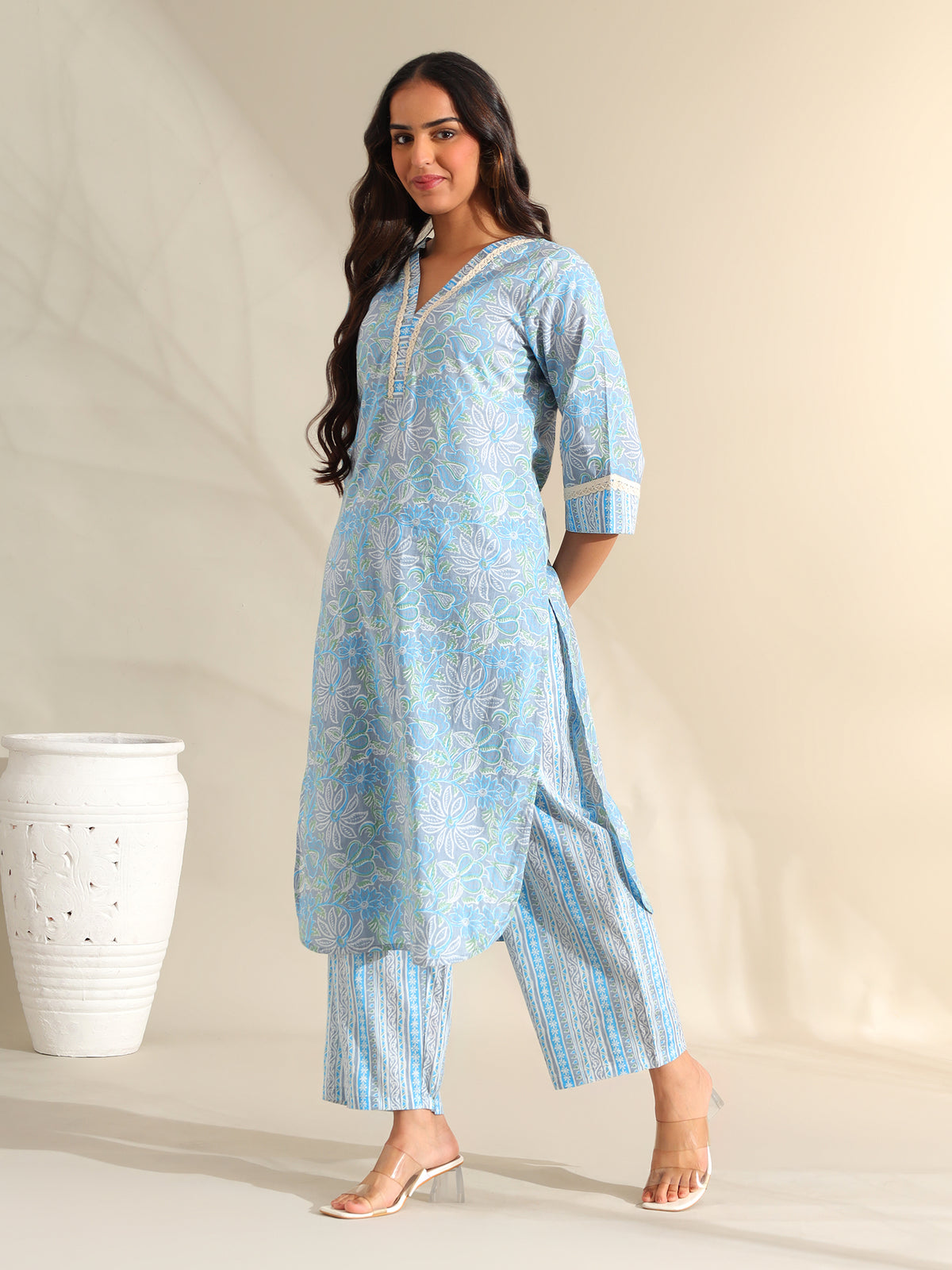 Saanvi Sky Floral Kurta Set