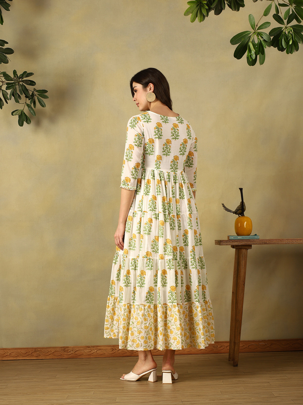 Mamicha white Gown