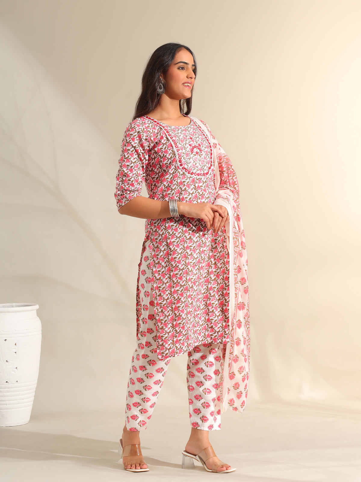 Avni Floral Booti Block Print Kurta Set