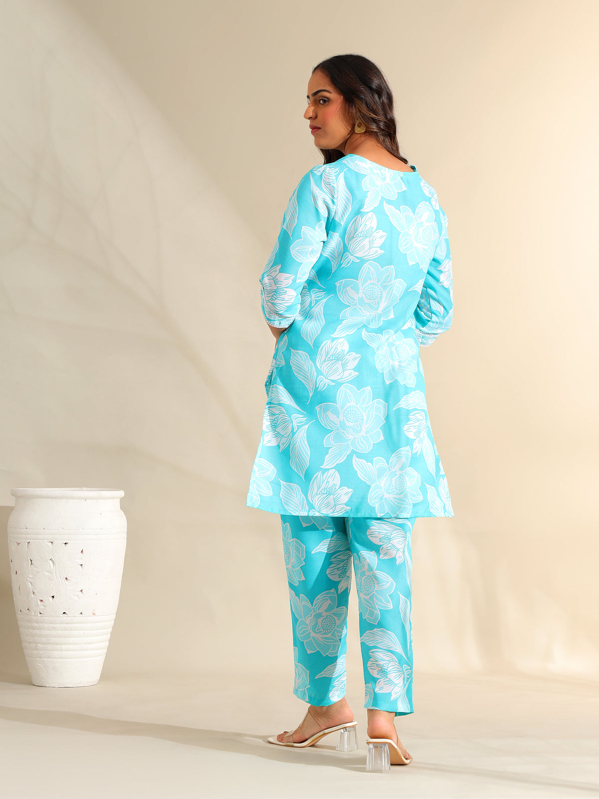 Ojasvi Aqua Botanical Kurta Set