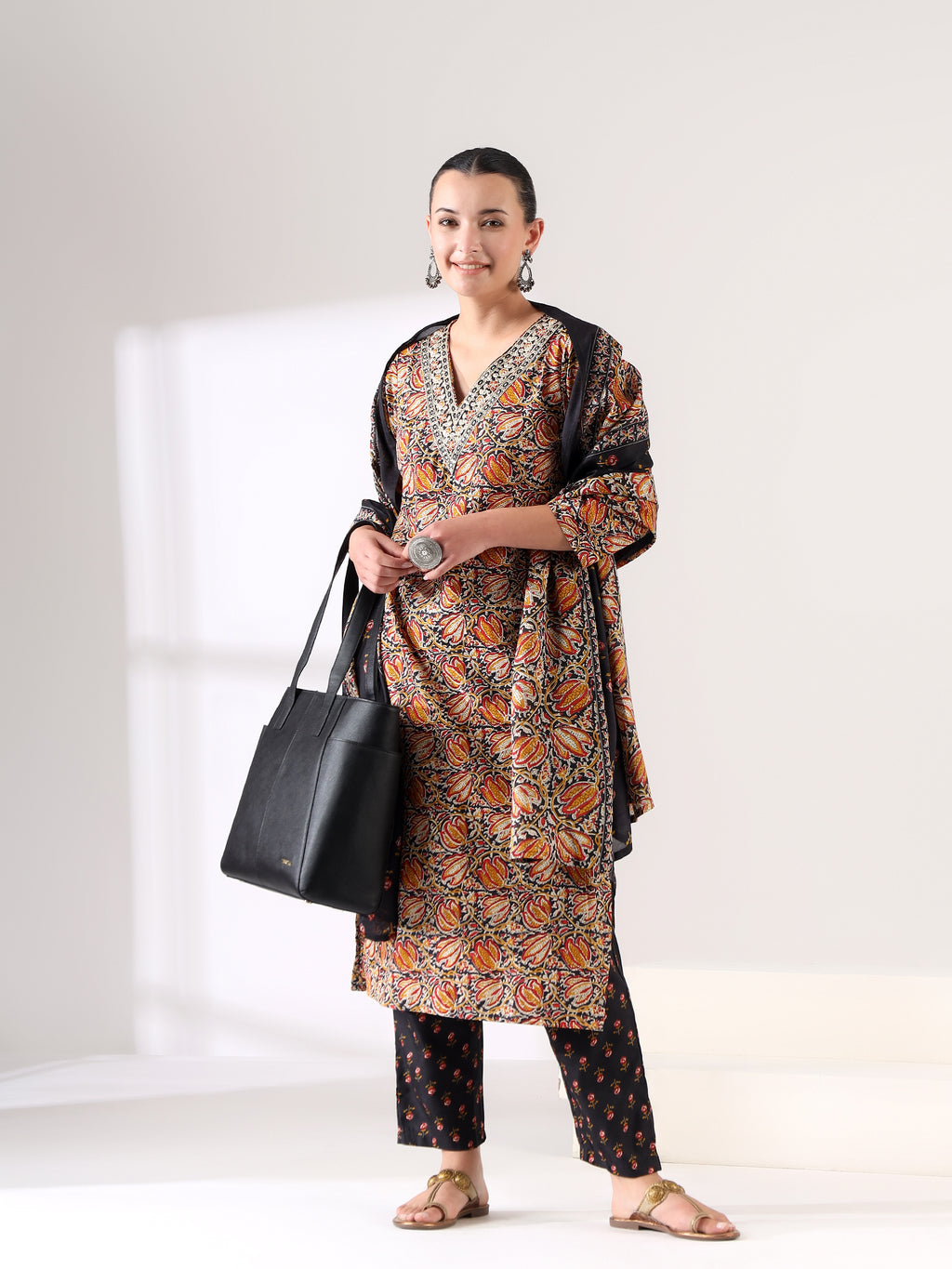 Mamicha Black Suit Set