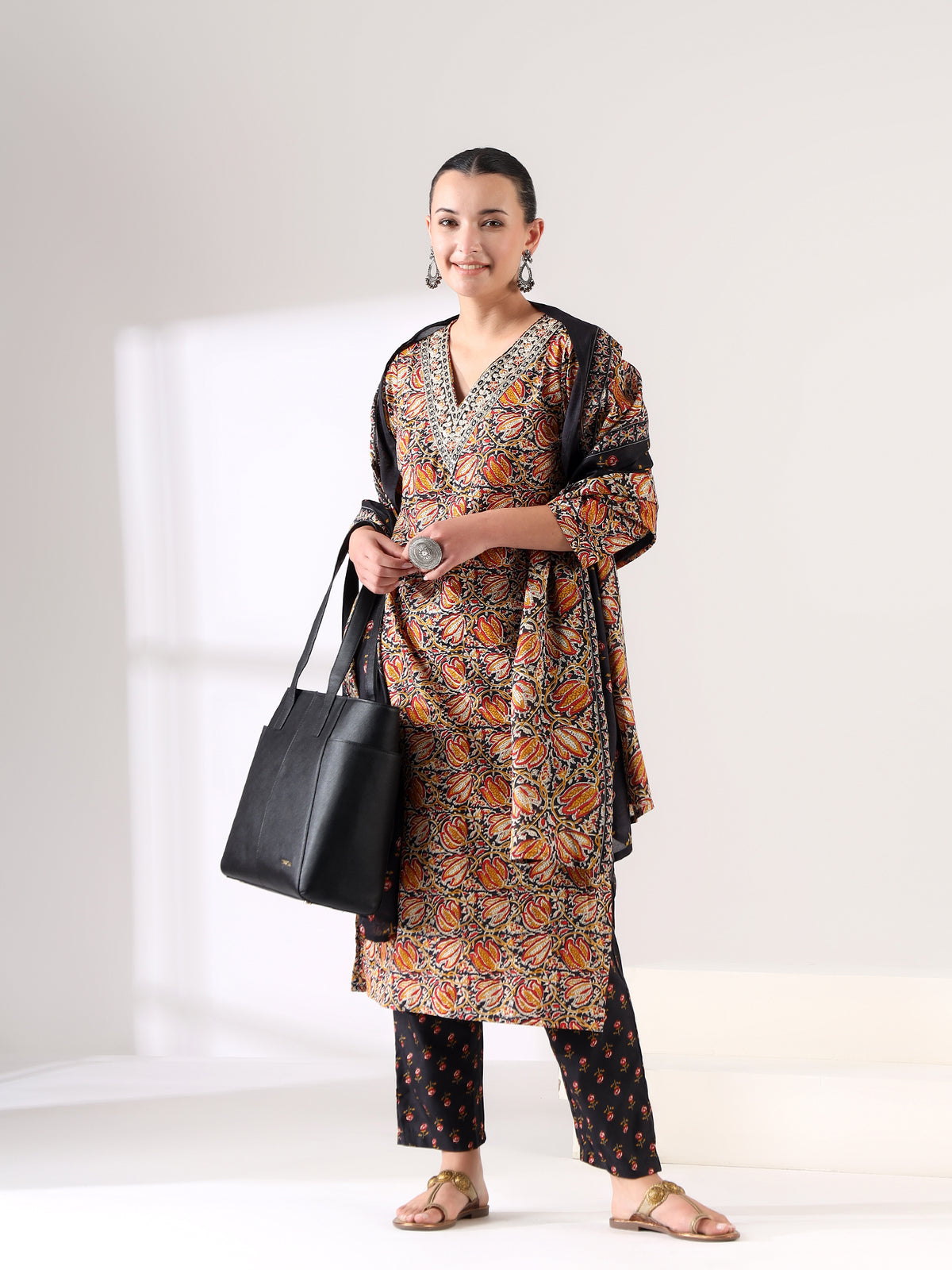 Mamicha Black Suit Set