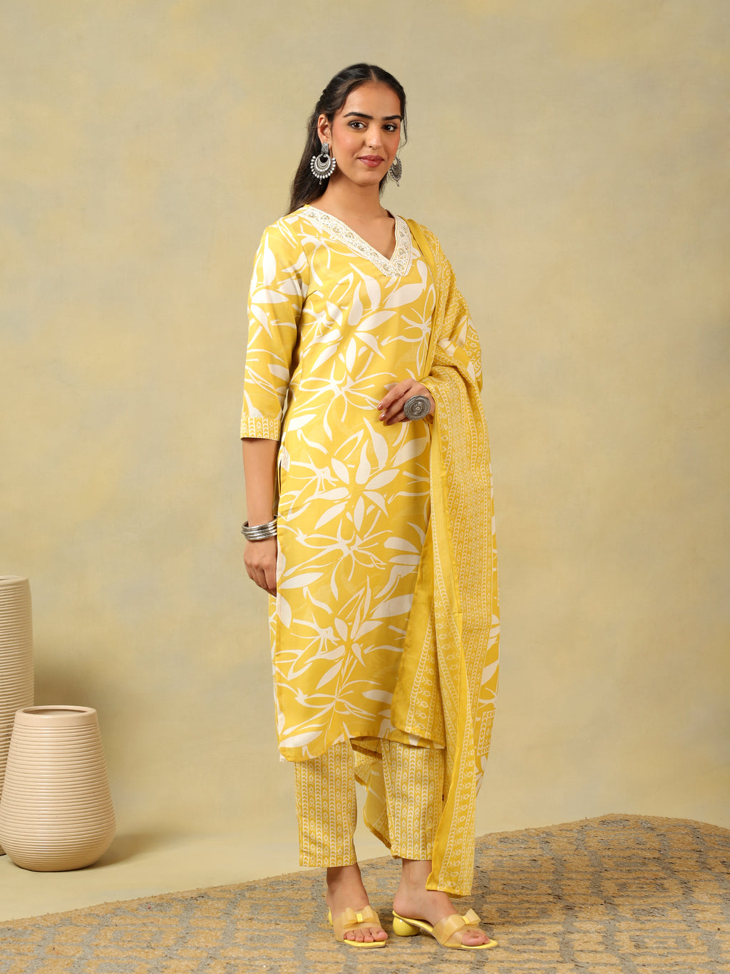 Rhea Yellow Leaf Suit Set