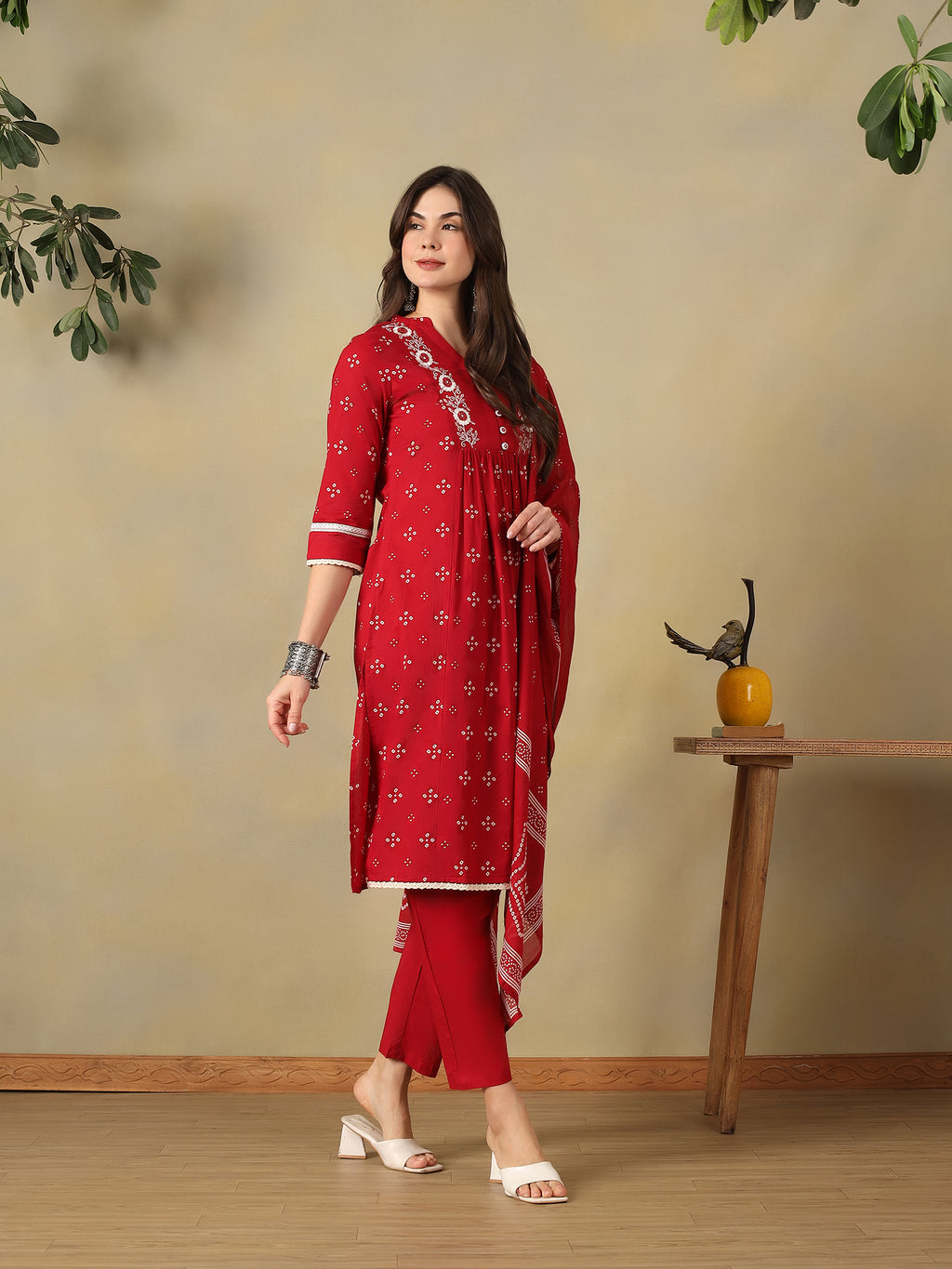 Mamicha Red Ethnic Set