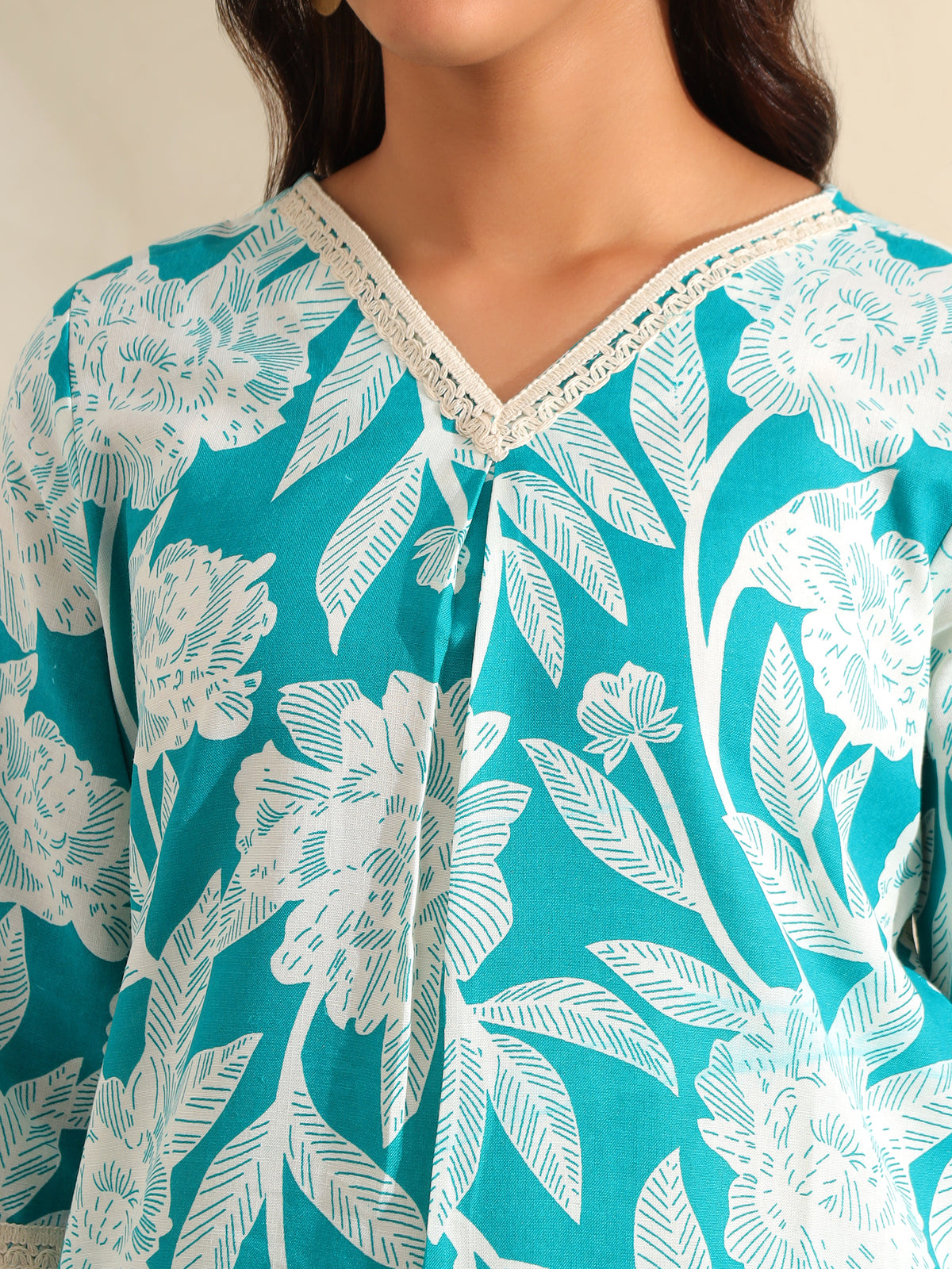 Kavya Deep Sea Floral Kurta Set