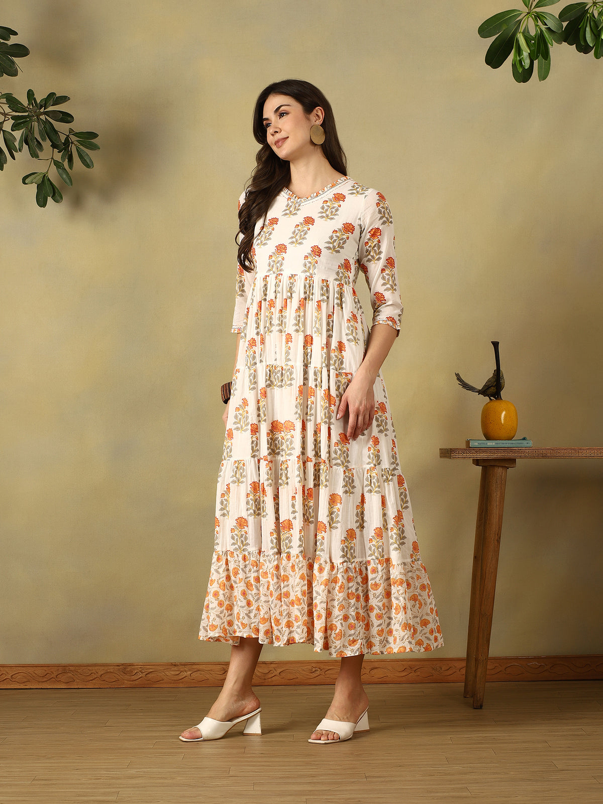 Mamicha white Gown