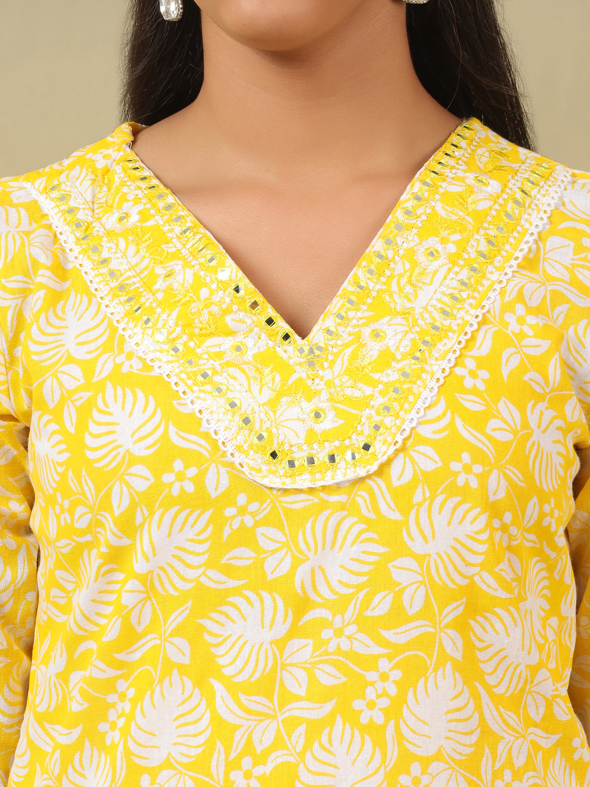 Myra Sunny Leafy Bloom Kurta Set