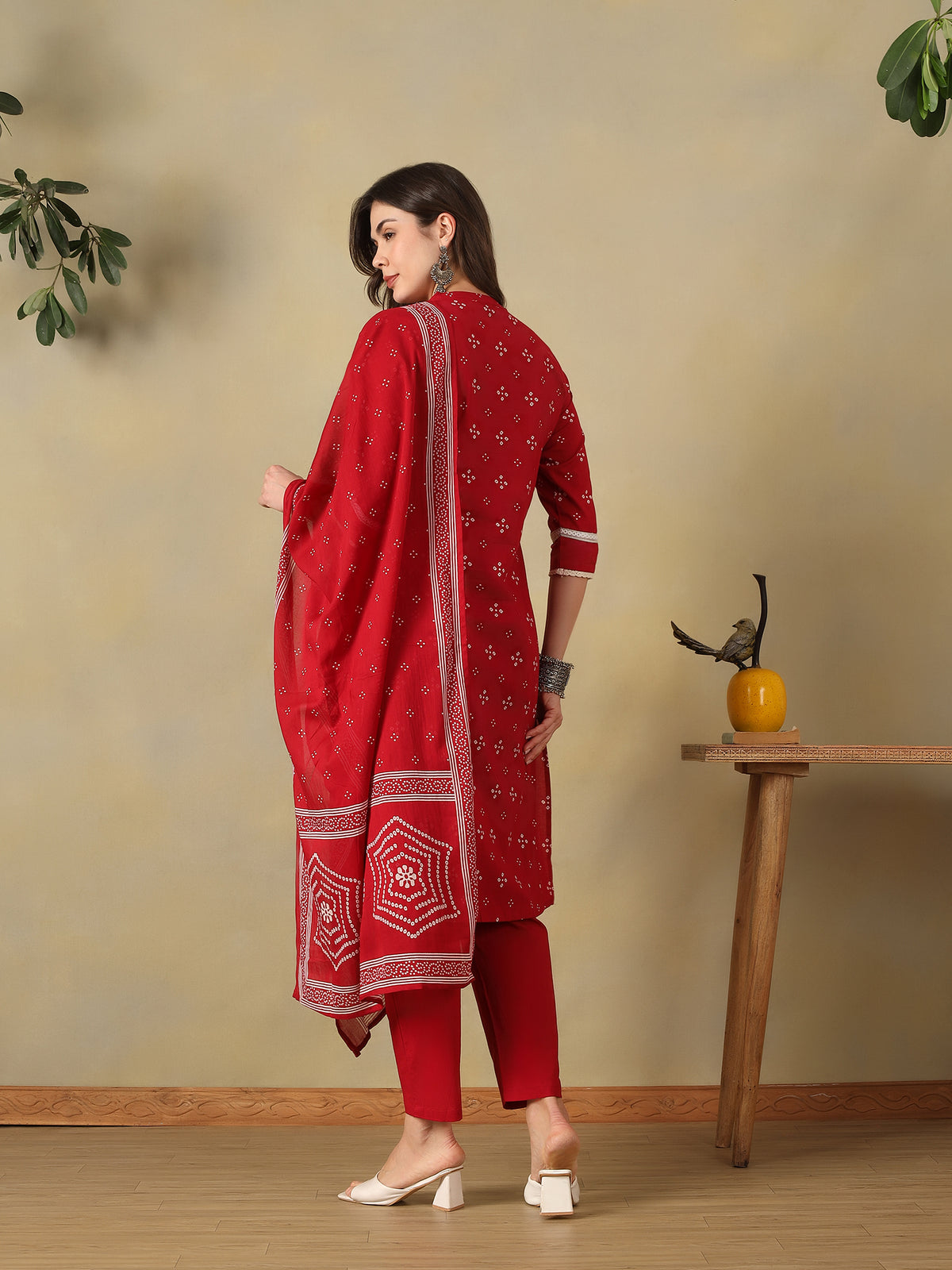 Mamicha Red Ethnic Set