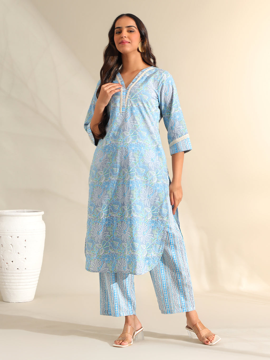 Saanvi Sky Floral Kurta Set