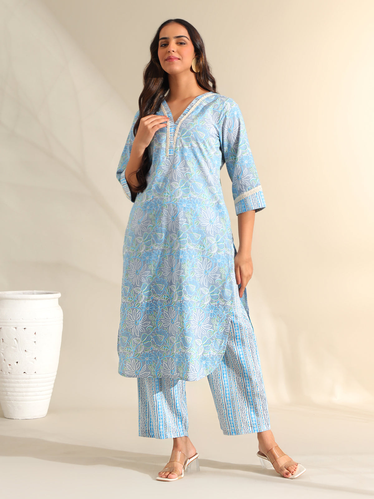 Saanvi Sky Floral Kurta Set