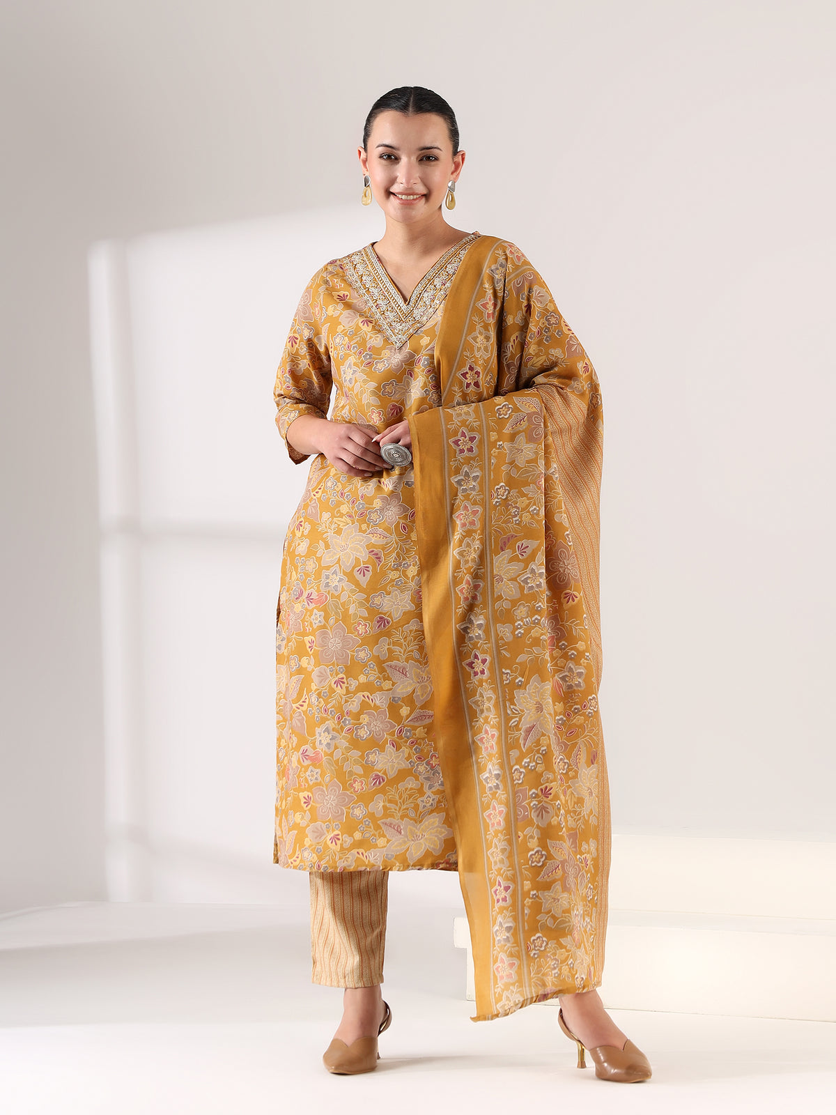 Mamicha Mustard Suit Set