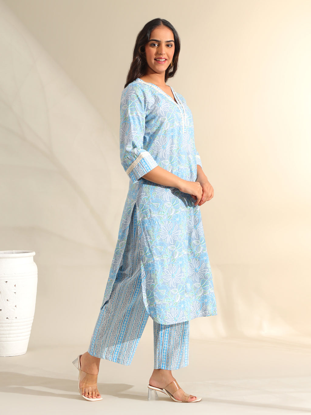 Saanvi Sky Floral Kurta Set