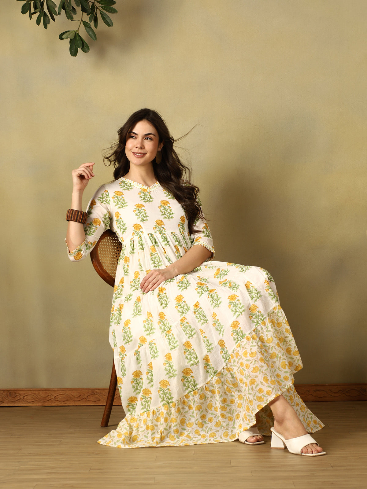 Mamicha white Gown
