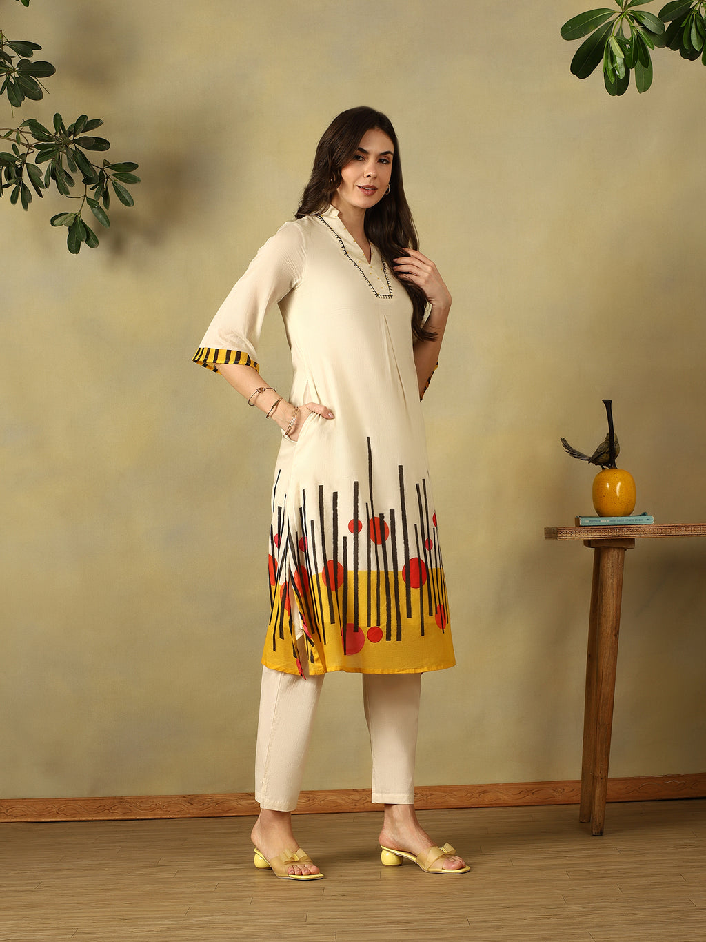 Mamicha Cream Kurta Set