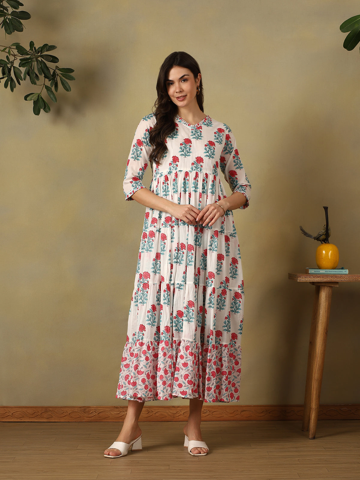 Mamicha white Gown