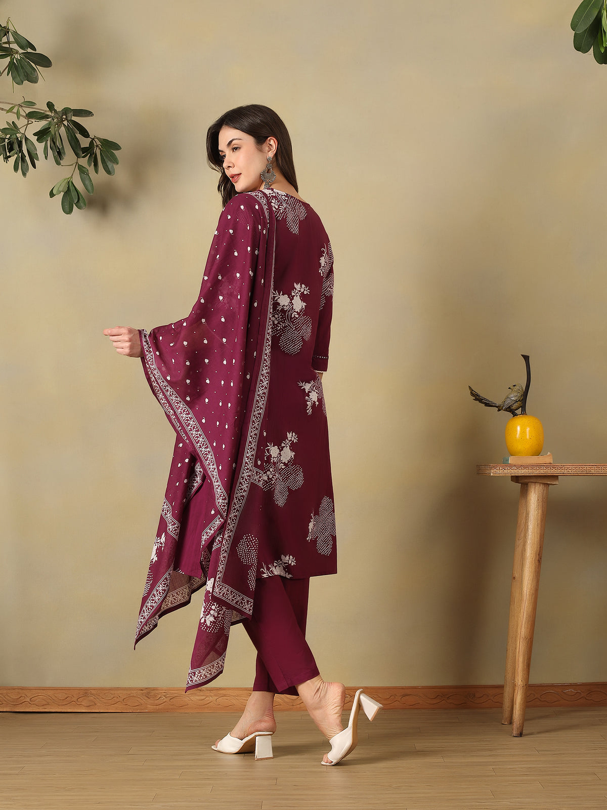 Mamicha Lavender Ethnic Set