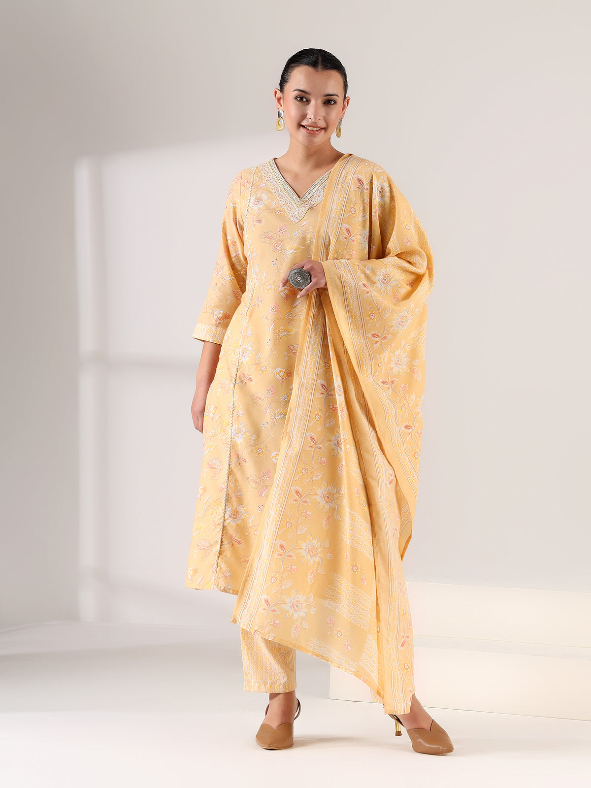Mamicha Yellow Suit Set
