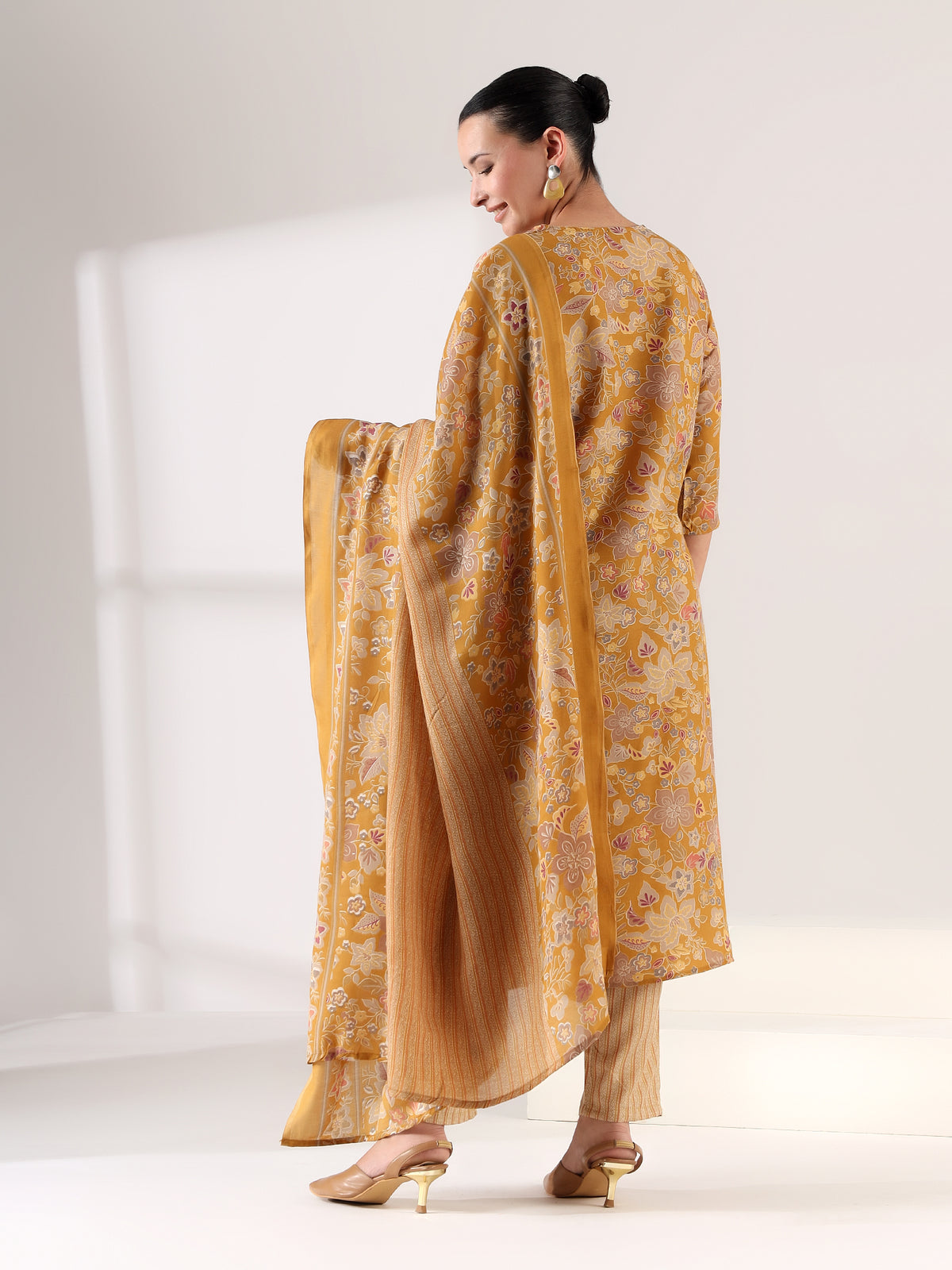 Mamicha Mustard Suit Set