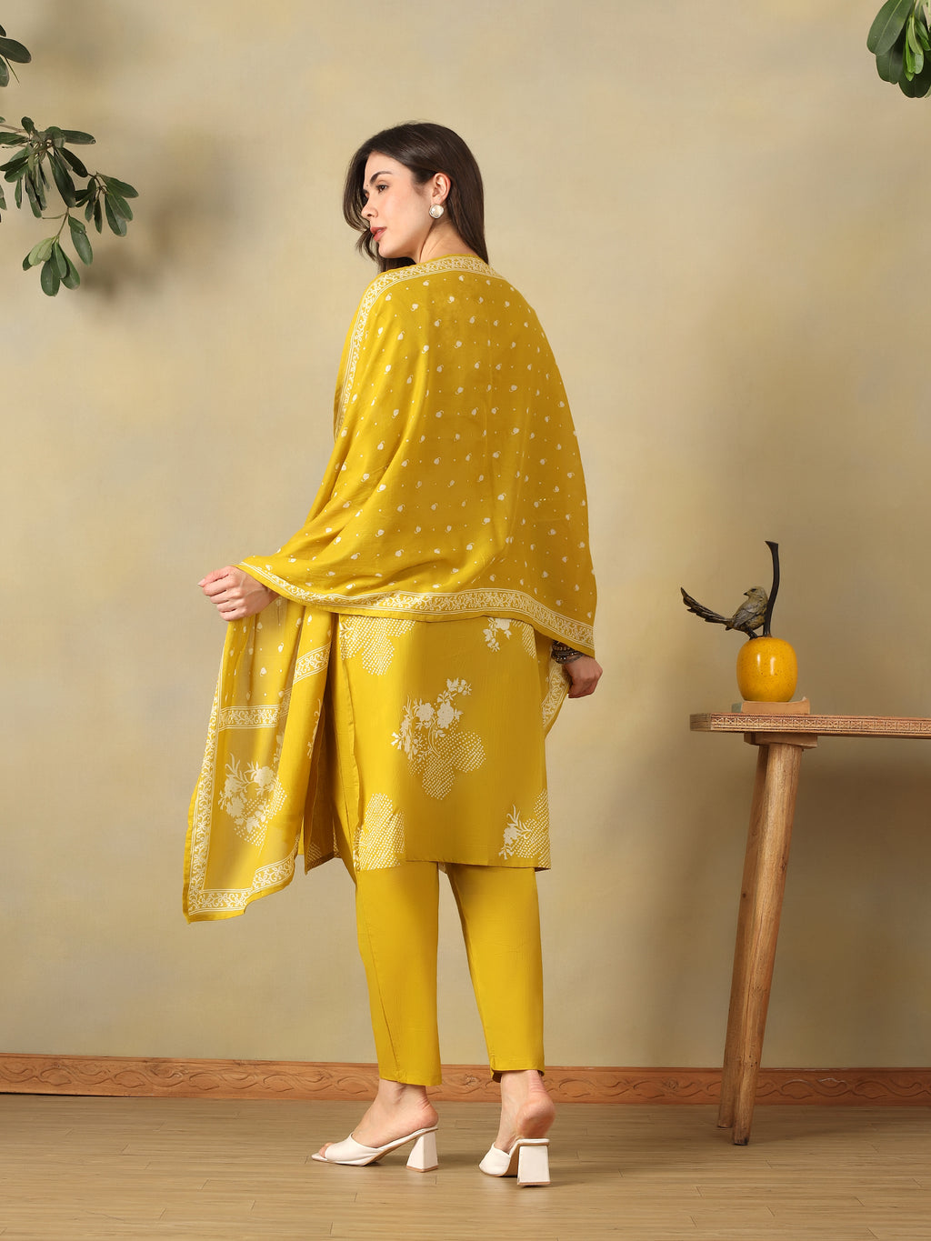 Mamicha Mustard Ethnic Set