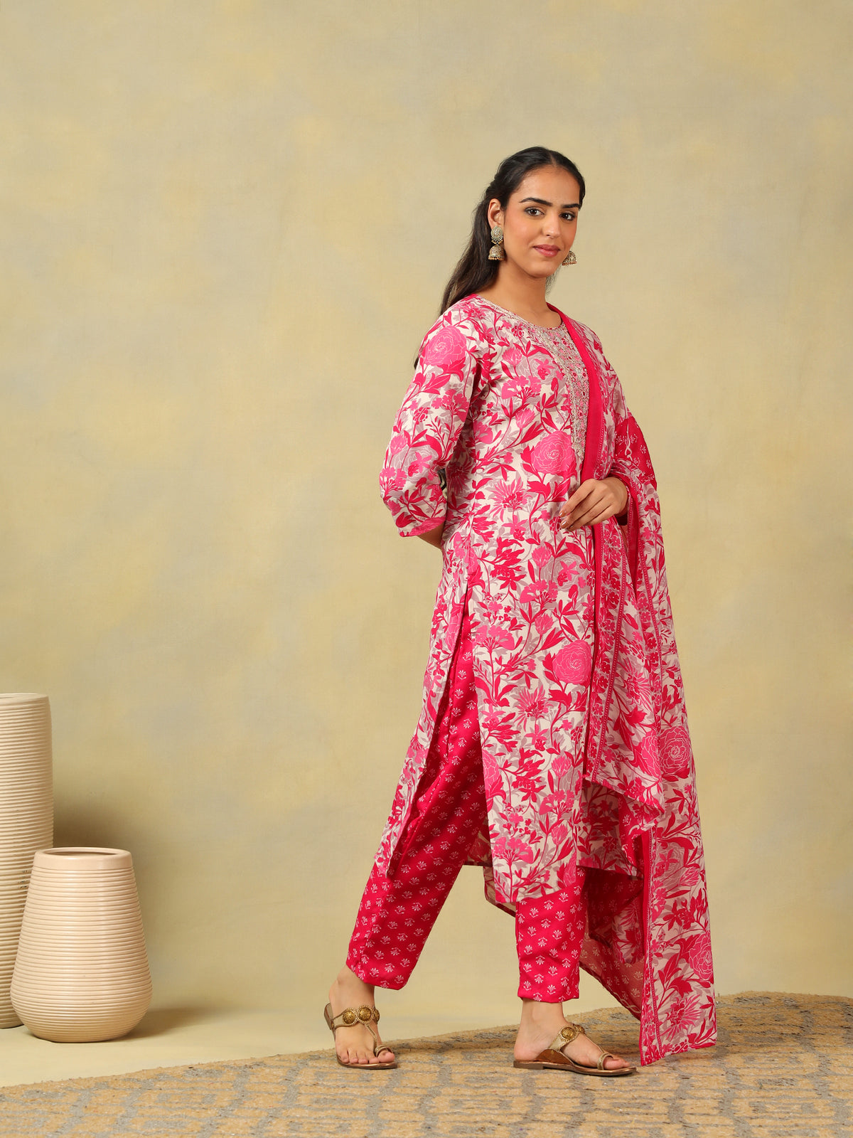 Ishwari Rani Rose Suit Set