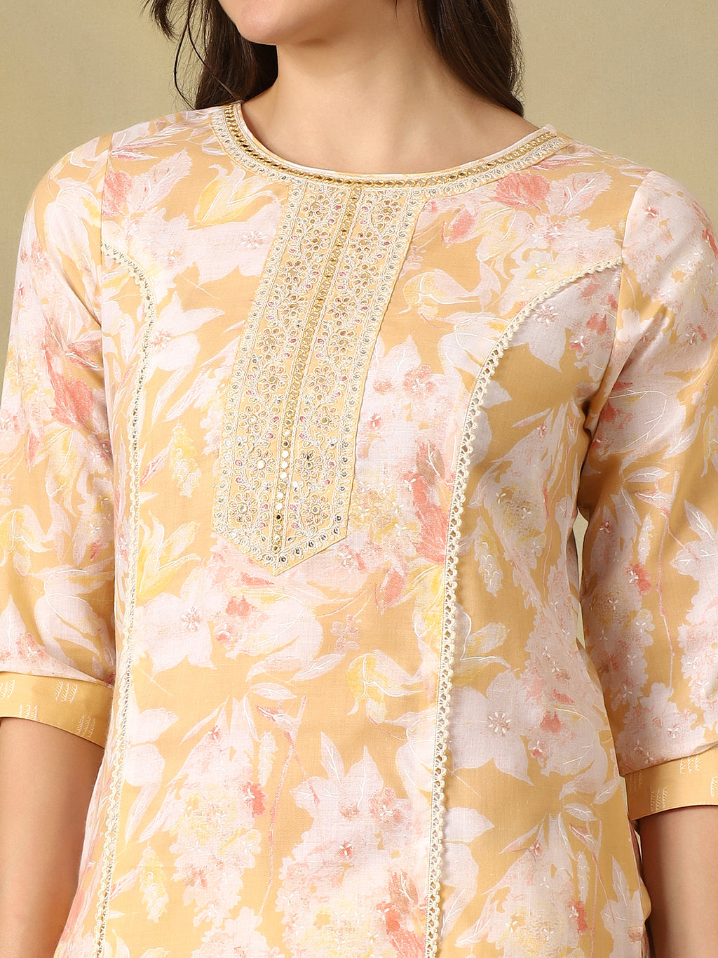 Mamicha Mustard Ethnic Set