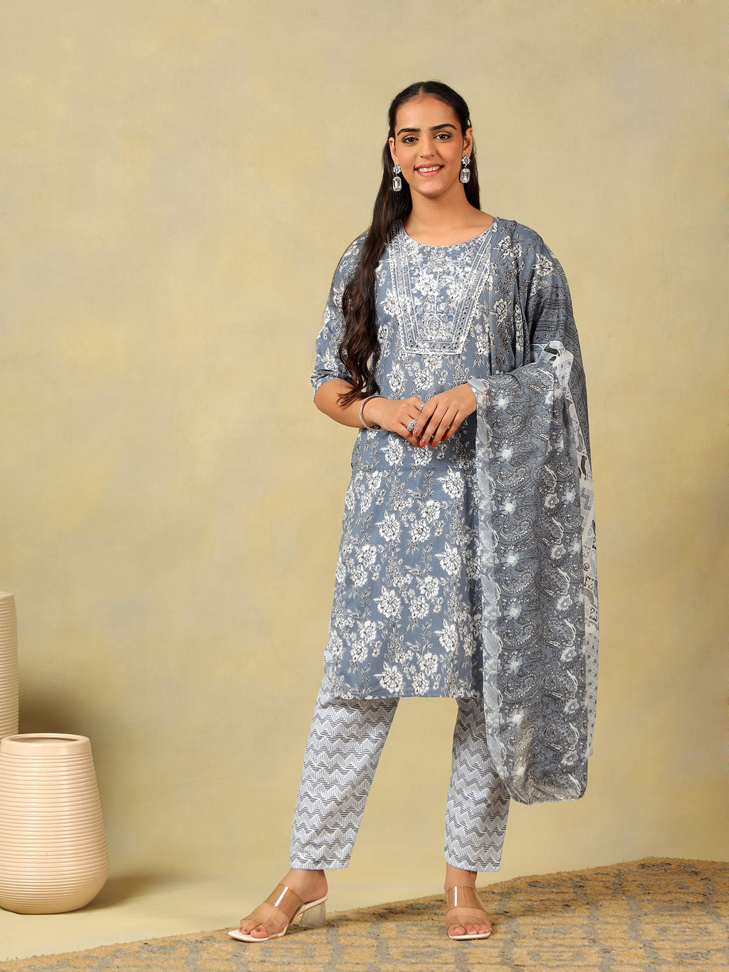 Advika Slate Floral Bloom Kurta Set