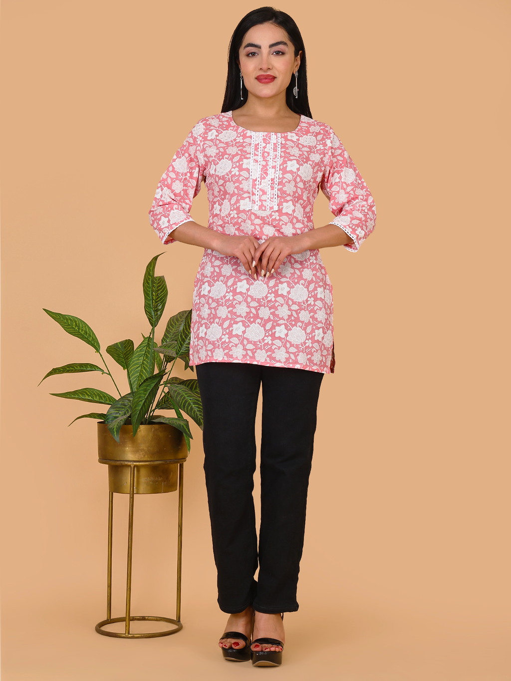 Sufiana Pink Short Kurti For Women